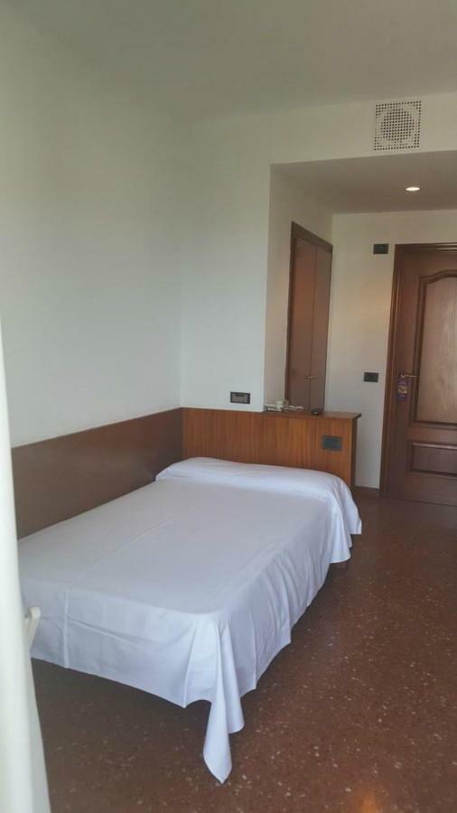 La Bilbaina Otel Vitoria-Gasteiz Oda fotoğraf