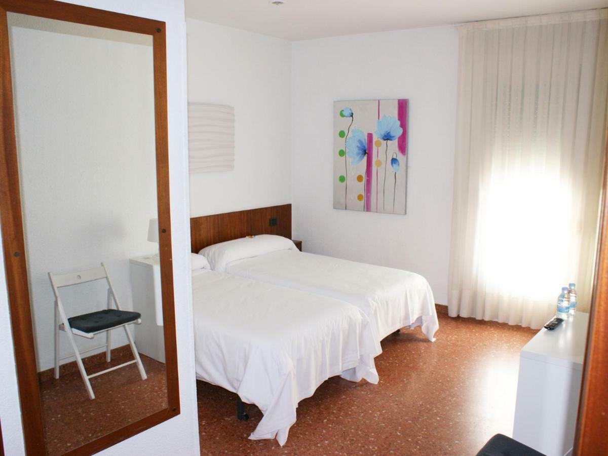 La Bilbaina Otel Vitoria-Gasteiz Oda fotoğraf